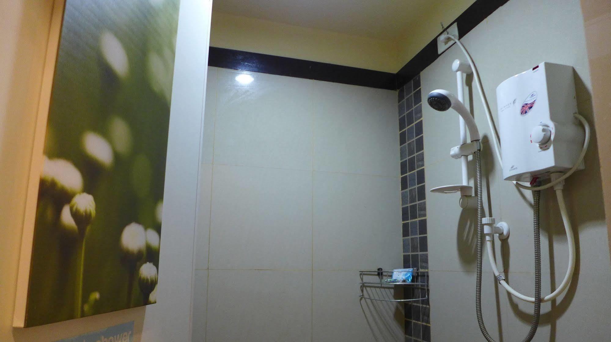 Rozen Suites Paradise General Santos City Bagian luar foto